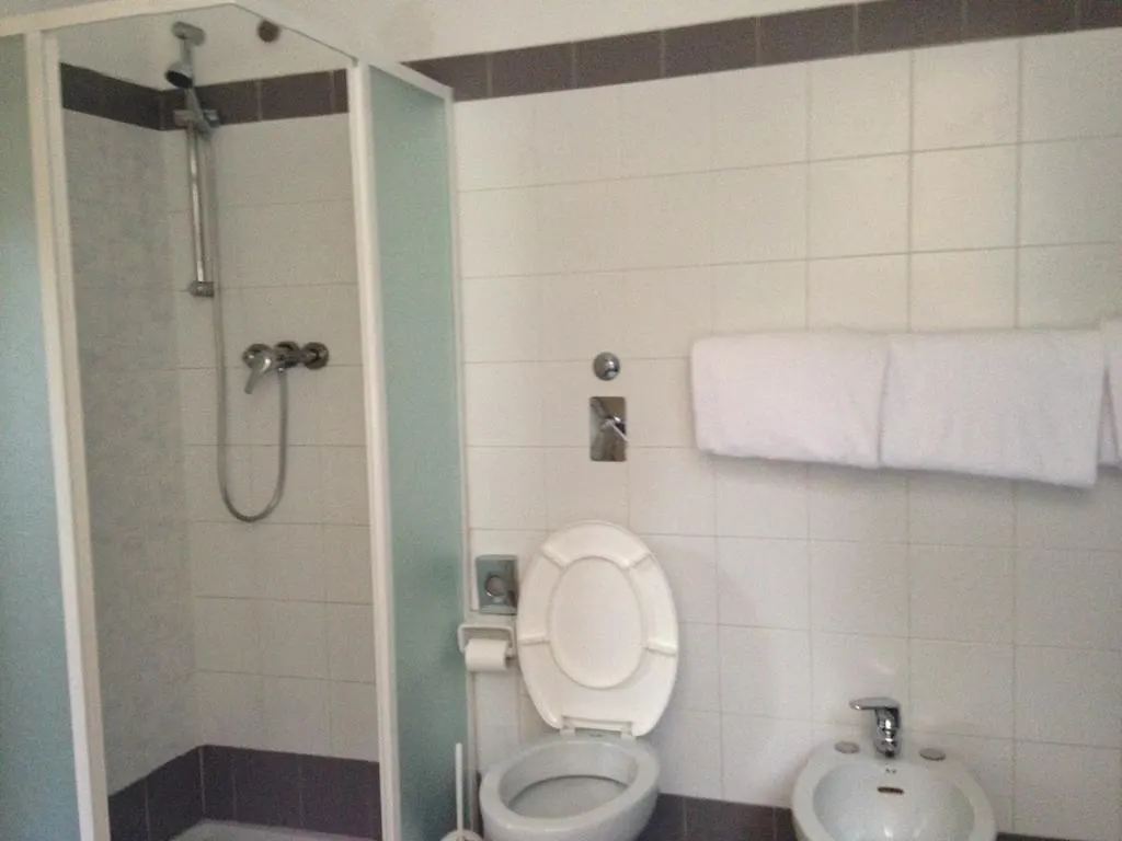 Hotel Boston Mediolan 2*,